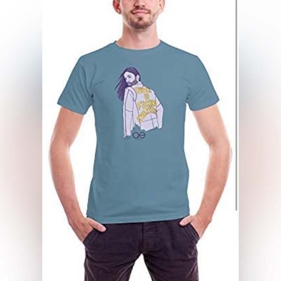 🏳️‍🌈 NWT! QE Queen of F**** Everything Tshirt - Picture 2 of 10